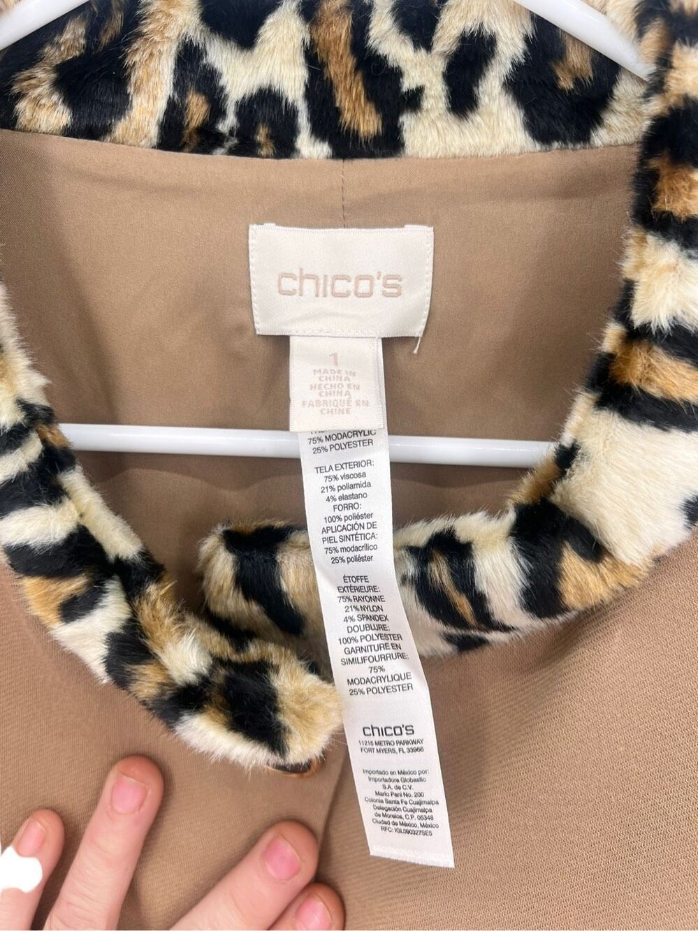 Chico’s  - Picture 3 of 16